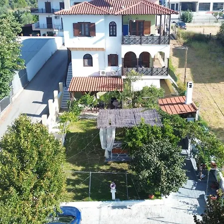 Vangel Backyard Apartmán Ágios Nikólaos