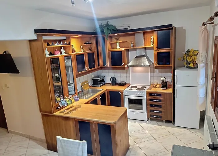 Apartamento Vangel Backyard